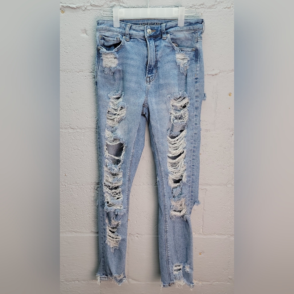 American Eagle Women's Mom Jean Distressed Stretch Destroyed Jeans